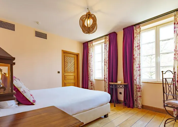 Les Jardins D'Anais Hotel