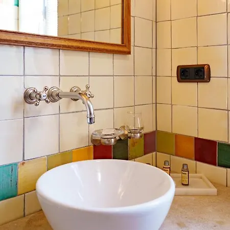 Les Jardins D'anais 4*