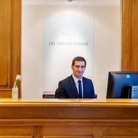 Les Jardins D'anais Otel