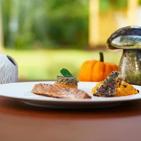 Les Jardins D'anais 4*