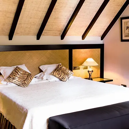 Hotel Les Jardins D'Anais 4*