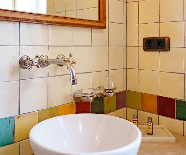 Les Jardins D'anais 4*